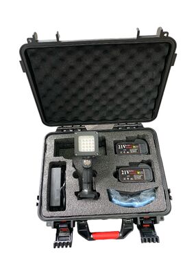Otomotiv, HVAC ve Endüstriyel Floresan Kaçak Tespiti için Profesyonel Şarj Edilebilir UV Muayene Işığı