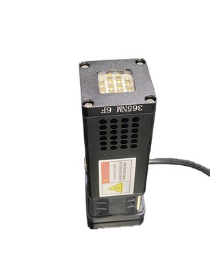Hassas Yapıştırma için 40x40mm Kürleme Alanına Sahip Taşınabilir 365nm UV LED Kürleme Sistemi