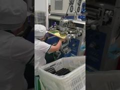 İzle: Şişe İçin Düz UV Kürleme Konveyör Sistemleri 30mm Yayma Mesafesi Vitrin